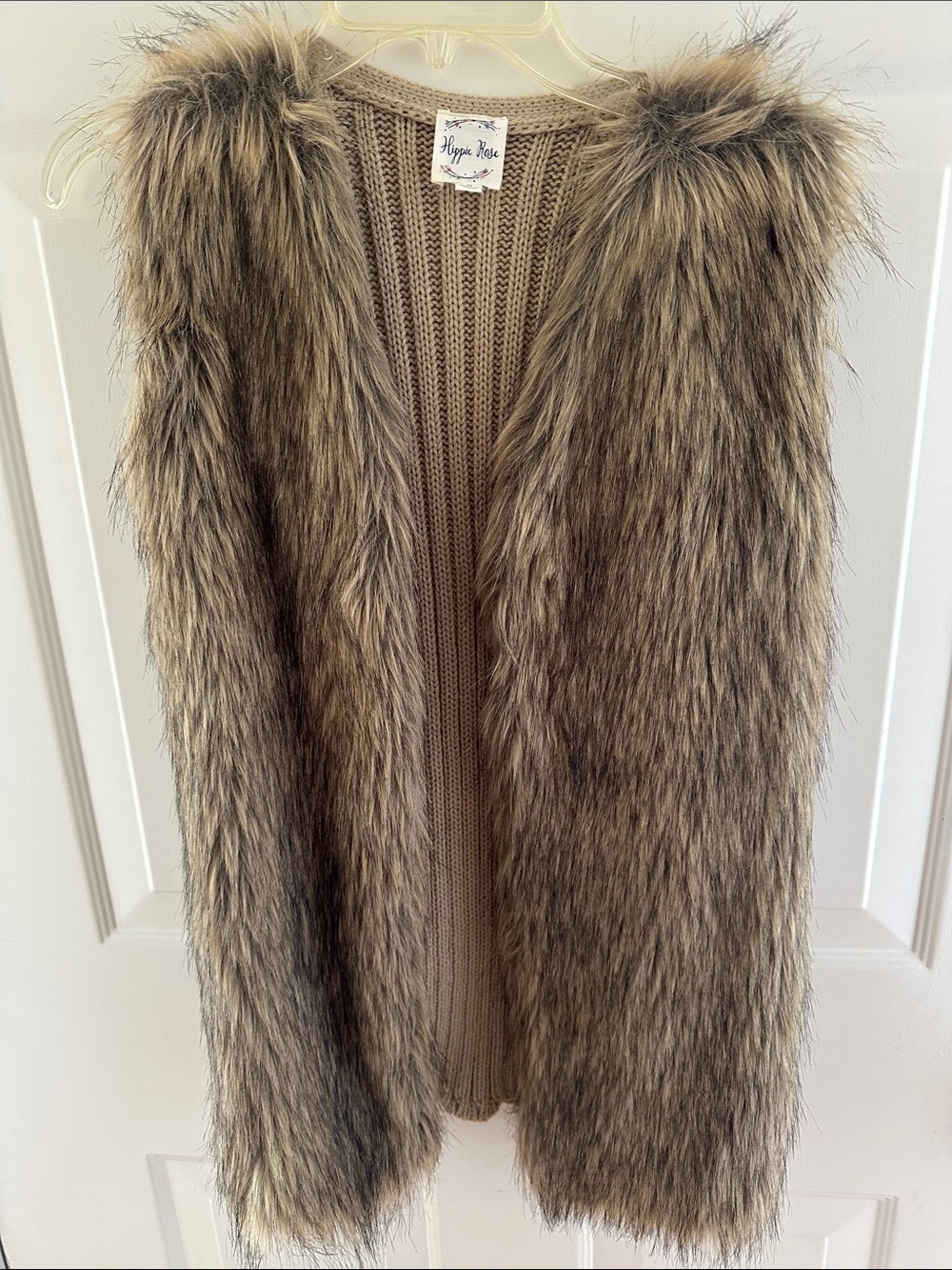 Hippie Rose Faux Fur Knit Vest -size medium, like new good condition tan boho